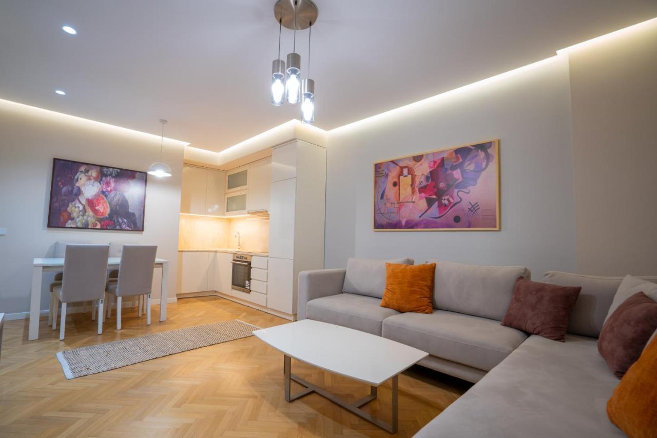 Center Tirana Liv Apartment Exterior photo
