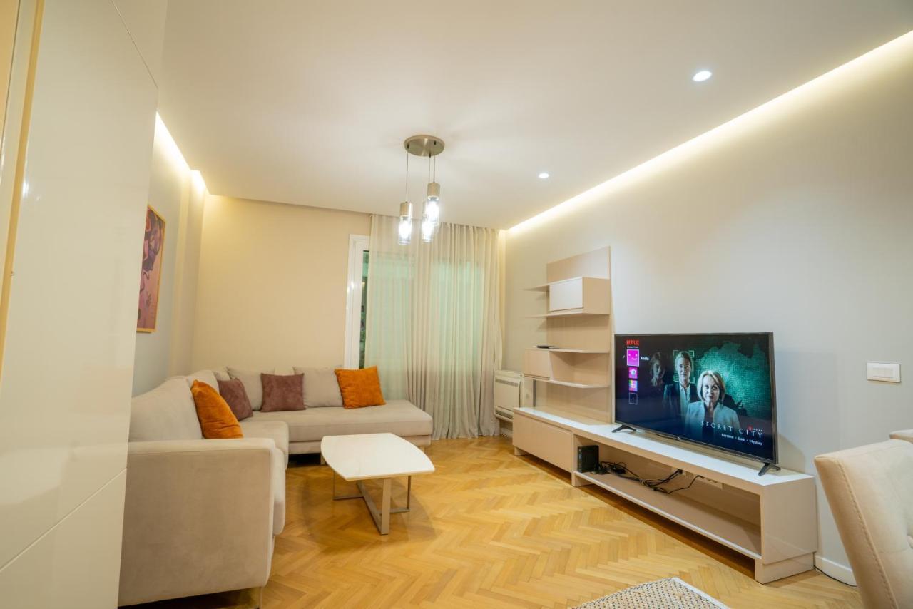 Center Tirana Liv Apartment Exterior photo